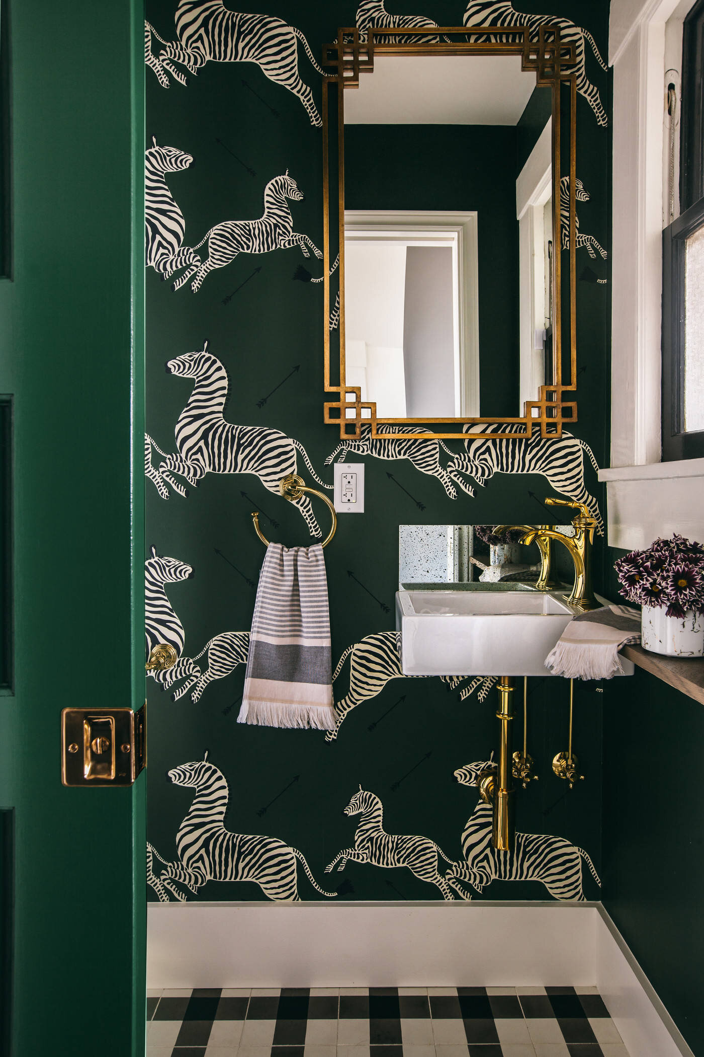 low on space but high on style: 20 super tiny powder rooms with ...
